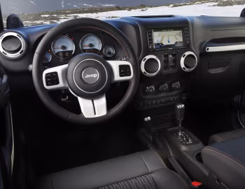 Painel frontal 2012 Jeep Wrangler Unlimited "Arctic" [North America] (JK) '2012