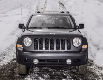 2011–17 Jeep Patriot Latitude [North America] (MK) '2010–16