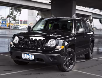 Jeep Patriot "Blackhawk" [Australia] (MK) '2014