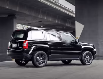 Jeep Patriot "Blackhawk" [Australia] (MK) '2014