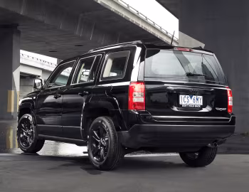 Jeep Patriot "Blackhawk" [Australia] (MK) '2014