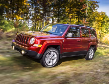 2011–17 Jeep Patriot Latitude [North America] (MK) '2010–16