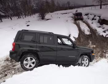 2011–17 Jeep Patriot Latitude [North America] (MK) '2010–16