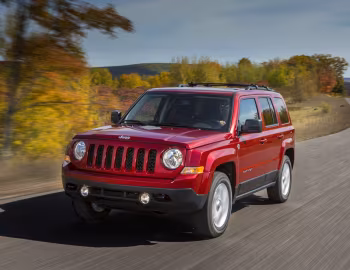 2011–17 Jeep Patriot Latitude [North America] (MK) '2010–16