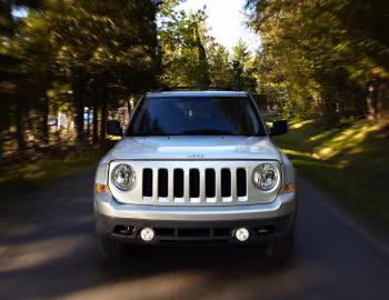 2011–17 Jeep Patriot Latitude [North America] (MK) '2010–16