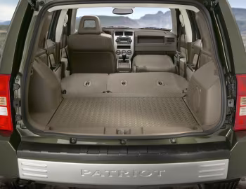 Porta-malas 2008–10 Jeep Patriot Limited [North America] (MK) '2007–09.2010
