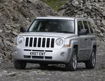 Jeep Patriot Limited [UK-spec] (MK) '2007–10