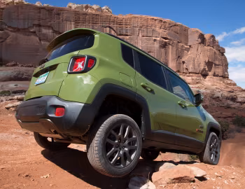 2016 Jeep Renegade "75th Anniversary" [North America] (BU) '2016