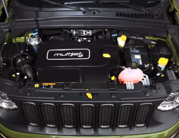 Sob o capô Jeep Renegade "75th Anniversary" [Worldwide] (BU) '2016
