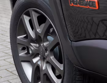 Jeep Renegade "75th Anniversary" [Worldwide] (BU) '2016