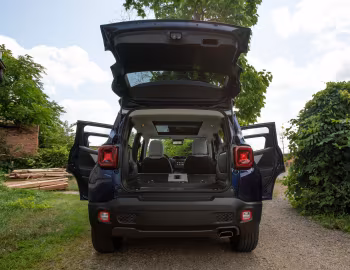 Interior 2019–23 Jeep Renegade Limited [North America] (BU) '2018–23