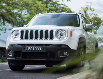 Jeep Renegade Limited [Australia] (BU) '2015–18