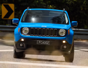 Jeep Renegade Longitude [Australia] (BU) '2015–18