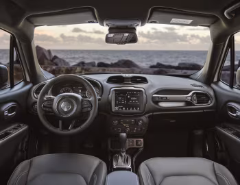 Painel frontal 2021 Jeep Renegade Longitude "80th Anniversary" [Latam] (BU) '2021