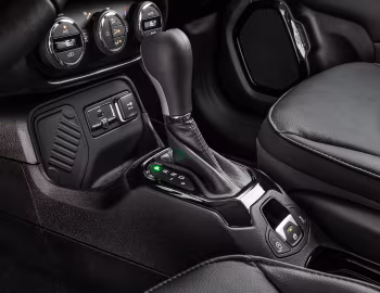 Interior Jeep Renegade "Night Eagle" [Latam] (BU) '2017–18