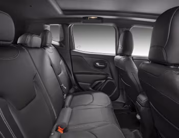Interior 2023–24 Jeep Renegade S T270 4×4 [Latam] (BU) '2022–24