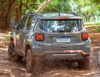 2023–24 Jeep Renegade S T270 4×4 [Latam] (BU) '2022–24