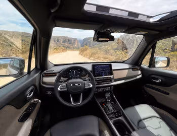 Intérieur 2027 Jeep Renegade Sahara MHEV [Latam] (BU) '2026
