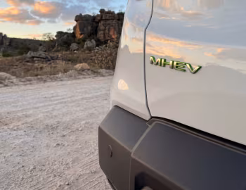 2027 Jeep Renegade Sahara MHEV [Latam] (BU) '2026