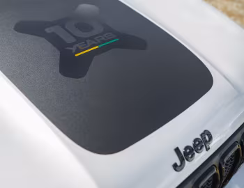 2025 Jeep Renegade Willys "10 anos" [Brazil] (BU) '2025
