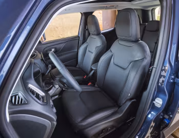 Interior Jeep Renegade Summit e-Hybrid [EU-spec] (BU) '2024–25