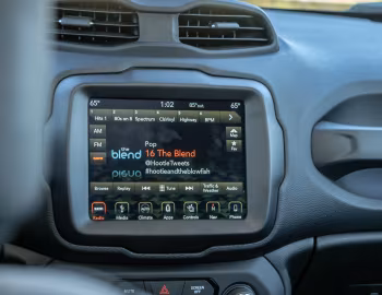 Interior 2019–23 Jeep Renegade Trailhawk [North America] (BU) '2018–23