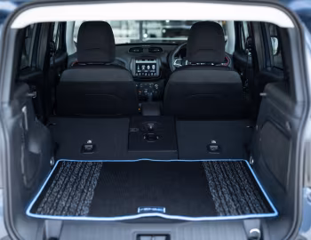Porta-malas Jeep Renegade Trailhawk 4xe [Japan] (BU) '2020–25
