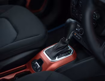 Interior Jeep Renegade Trailhawk 4xe [Japan] (BU) '2020–25