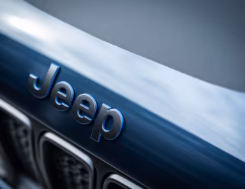 Logotipo Jeep Renegade Trailhawk 4xe [Japan] (BU) '2020–25
