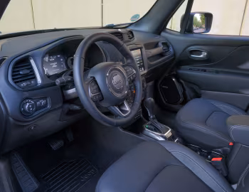 Interior Jeep Renegade Trailhawk 4xe [EU-spec] (BU) '2020–25