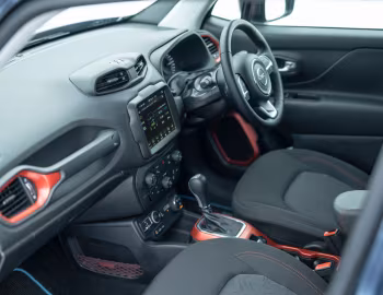 Interior Jeep Renegade Trailhawk 4xe [Japan] (BU) '2020–25