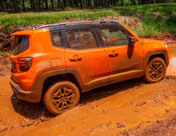 2023–24 Jeep Renegade Trailhawk T270 4×4 [Latam] (BU) '2022–24