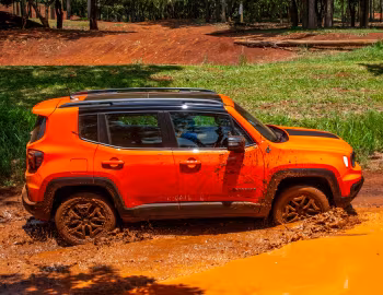 2023–24 Jeep Renegade Trailhawk T270 4×4 [Latam] (BU) '2022–24