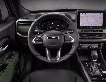 Panneau avant 2027 Jeep Renegade Willys 4×4 [Latam] (BU) '2026