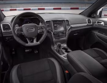 Painel frontal 2017–21 Jeep Grand Cherokee SRT [North America] (WK2) '2016–21