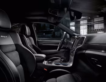 Interior Jeep Grand Cherokee SRT [Worldwide] (WK2) '2016–21
