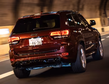 Jeep Grand Cherokee SRT [Japan] (WK2) '2017–21