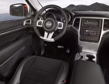 Painel frontal 2012–13 Jeep Grand Cherokee SRT8 [North America] (WK2) '2011–13
