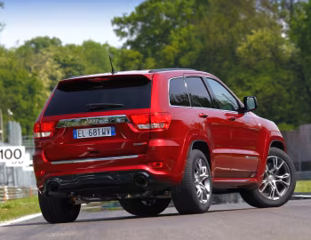 Jeep Grand Cherokee SRT8 [Worldwide] (WK2) '2012–13