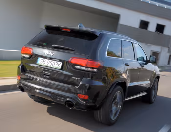 Jeep Grand Cherokee SRT [Worldwide] (WK2) '2013–16