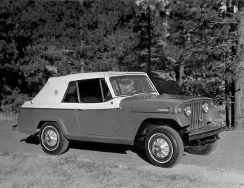 Jeepster Commando Convertible '01.1967–71