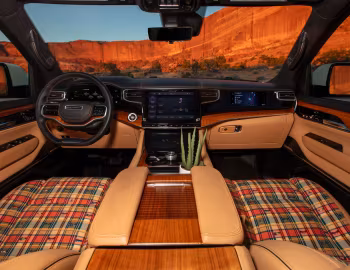 Painel frontal Jeep Vacationeer Concept (WS) '03.2024