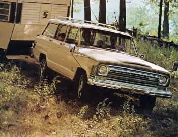 1970–71 Jeep Wagoneer