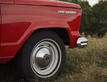 1968 Jeep J100 Wagoneer (1414X19)