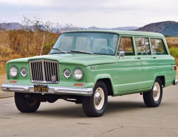 1965 Jeep Wagoneer 4-door (1414)
