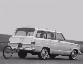 1964 Jeep J100 Wagoneer Custom 4-door (1314C) '1963–64