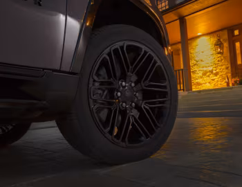 2023–25 Jeep Wagoneer L Carbide (WS) '2022–25