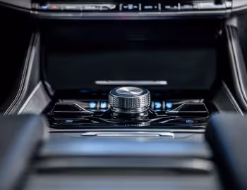 Interior 2025 Jeep Wagoneer Overland [North America] (WS) '2025