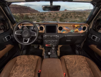 Painel frontal Jeep Wayout (JT) '04.2019