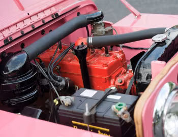 Под капотом 1960 Willys Jeep Gala Surrey (DJ-3A)